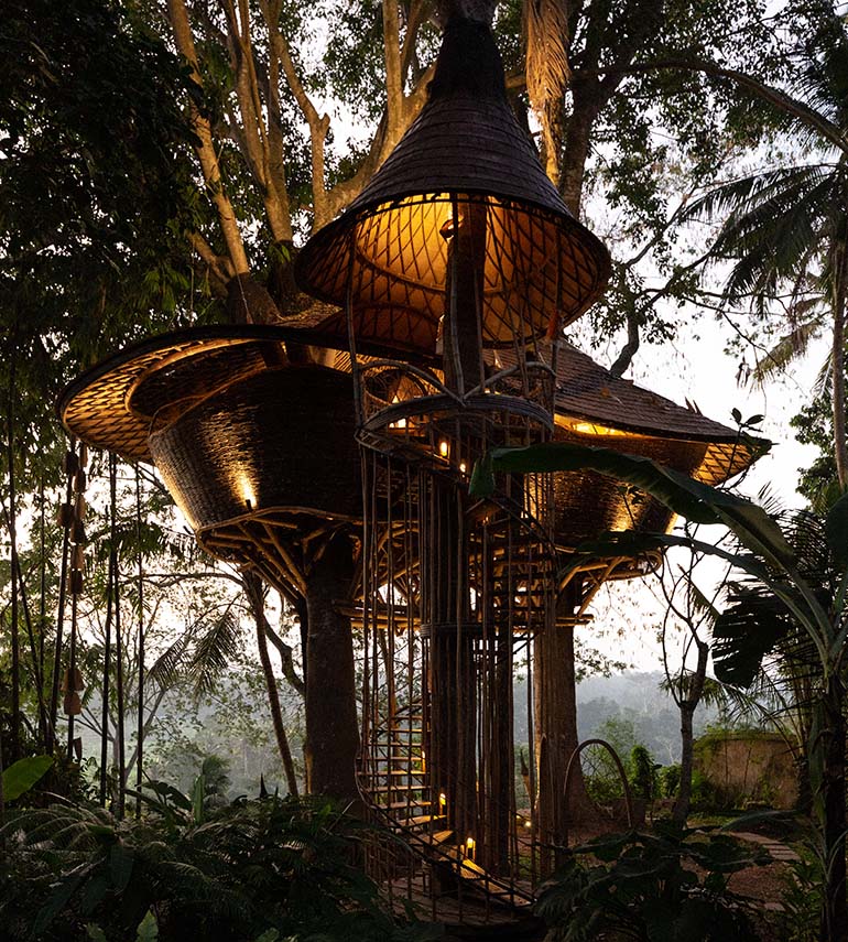 couples retreat bali tree house accommodation